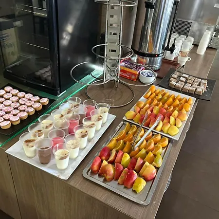 Emilia Palace Отель 3*