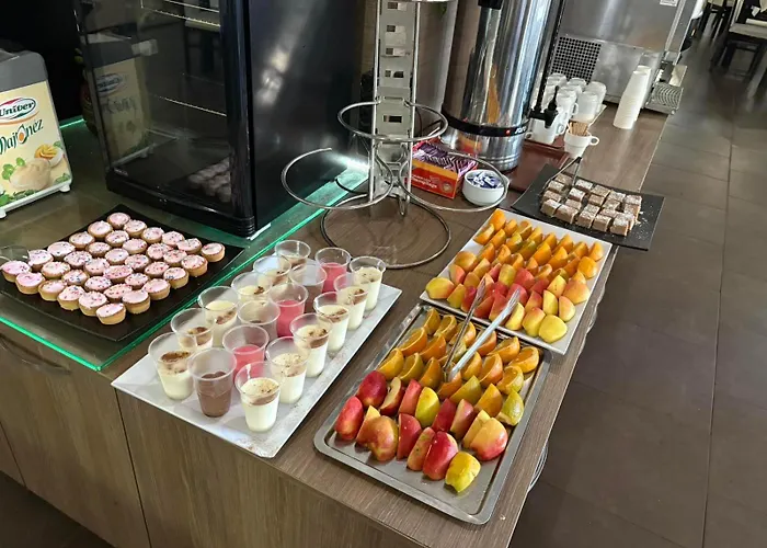 Emilia Palace Отель 3*