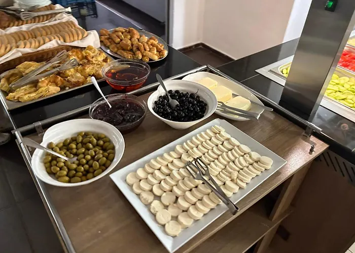 Emilia Palace Солнечный берег