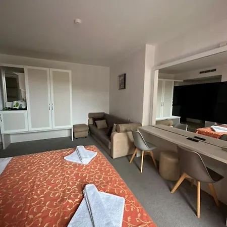 Emilia Palace Hotel Słoneczny Brzeg