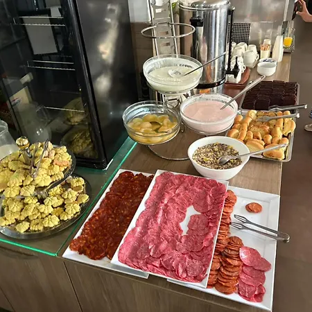 Emilia Palace 3* Słoneczny Brzeg